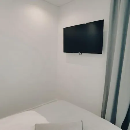 Brand New In Center. Апартаменты