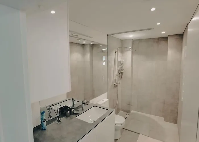 Apartment Brand New In Center. *